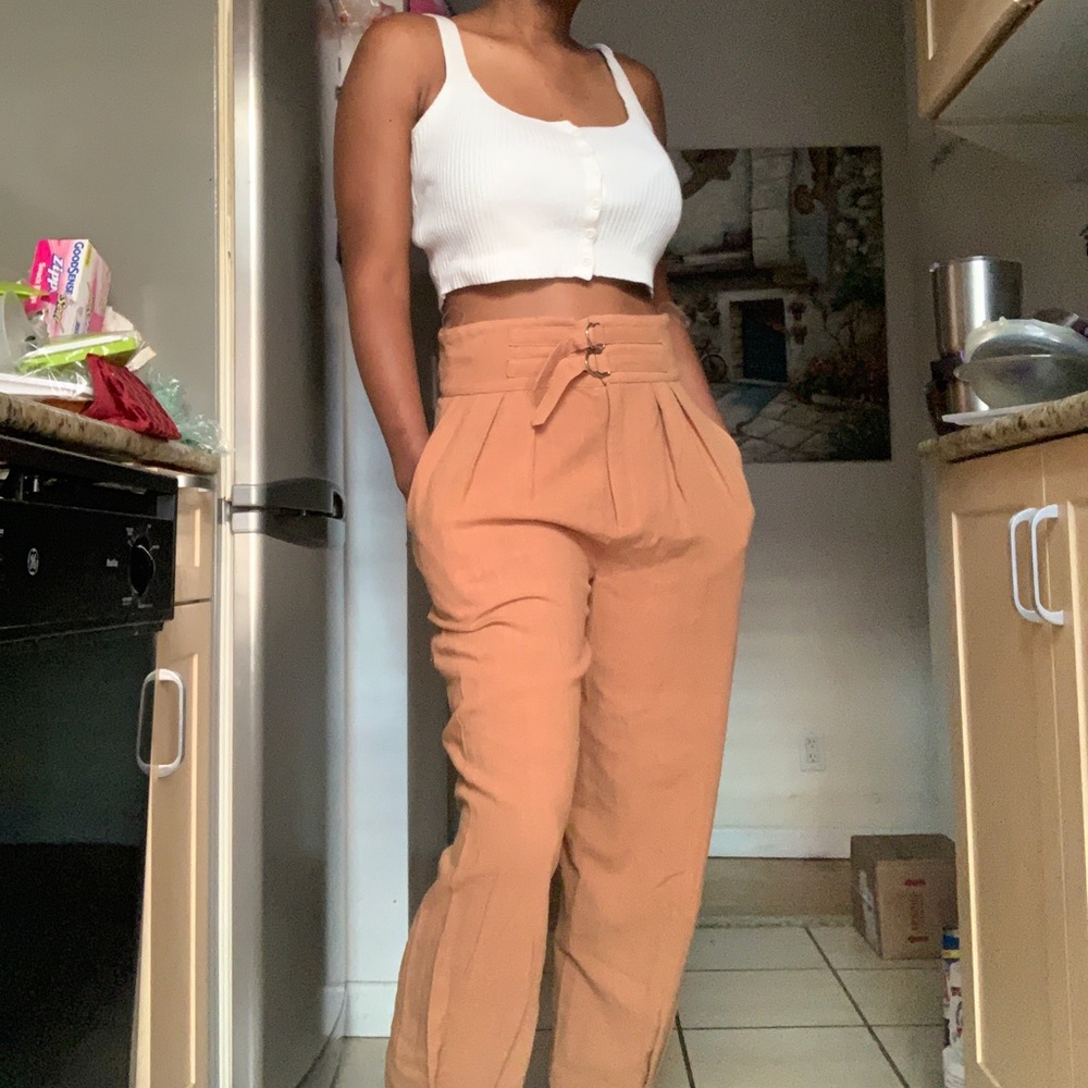 Bacio Camel toned pants